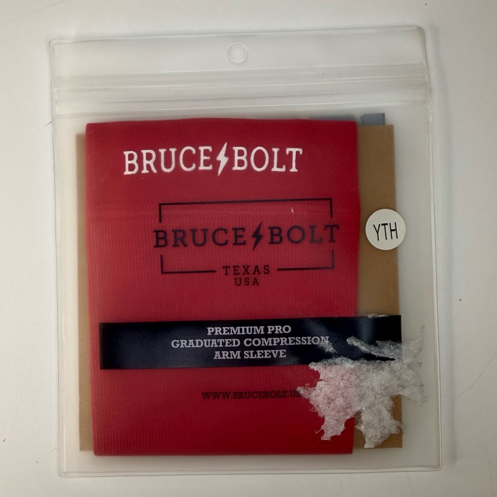 Bruce Bolt Youth Red Premium Pro Compression Arm Sleeve Baseball Softball NWT